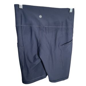 Athleta Shorts Women's Small Interval Stash 7" Short Biker Gray Pull On